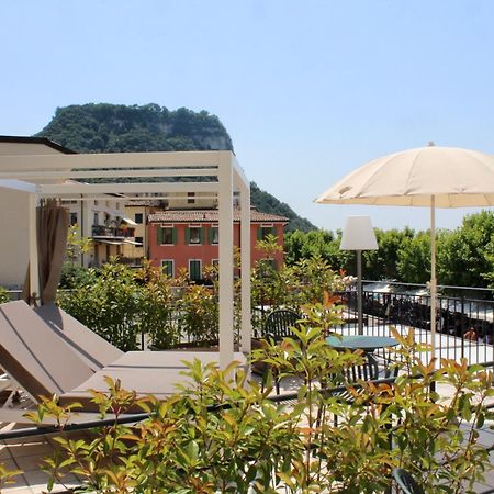 Hotel Tre Corone Garda  Exterior photo